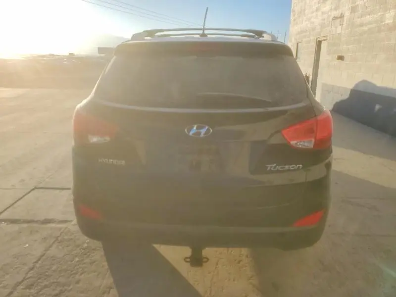 2012 HYUNDAI TUCSON GLS  