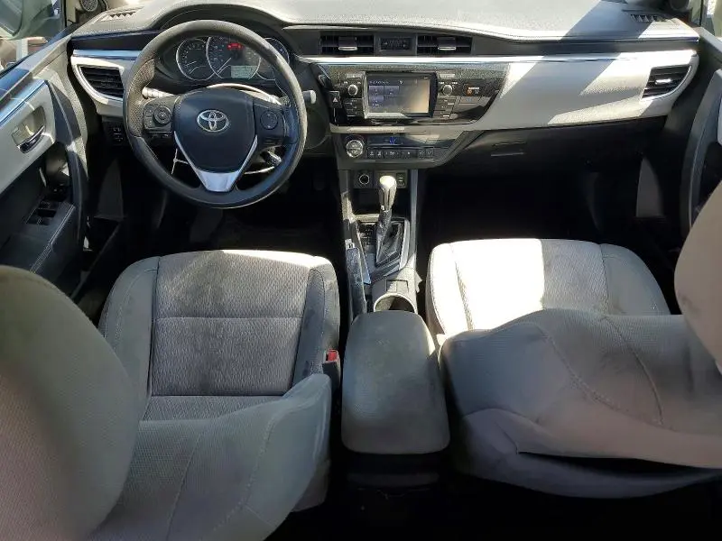 2015 TOYOTA COROLLA LE PLUS  