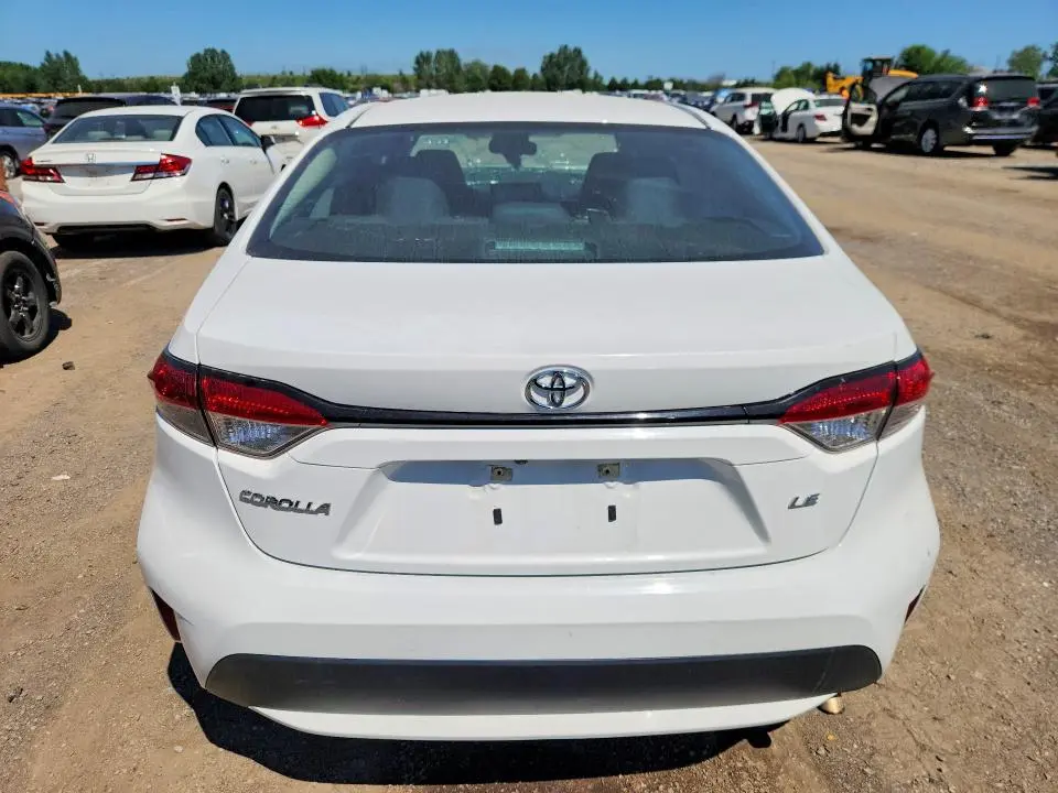 2022 TOYOTA COROLLA LE  