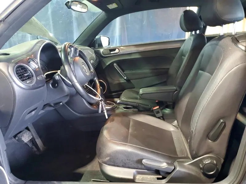 2012 VOLKSWAGEN BEETLE   