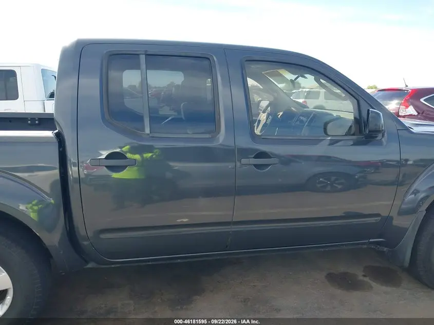 2010 NISSAN FRONTIER SE