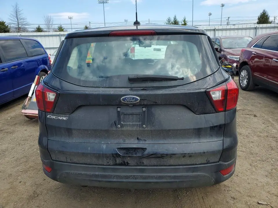 2019 FORD ESCAPE S  