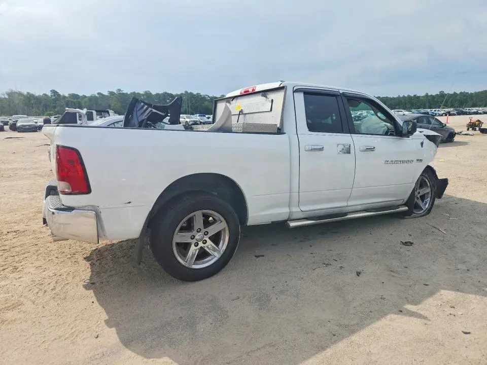 2012 DODGE RAM 1500 SLT  