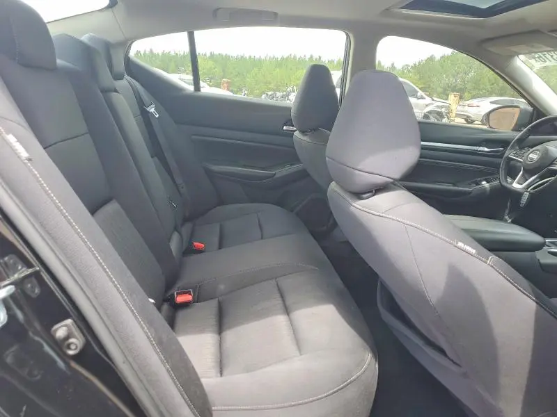 2019 NISSAN ALTIMA SV  