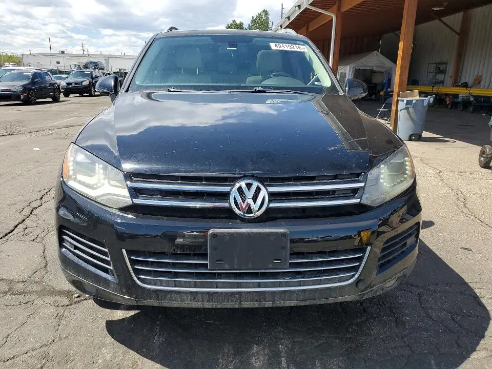 2012 VOLKSWAGEN TOUAREG V6 TDI  