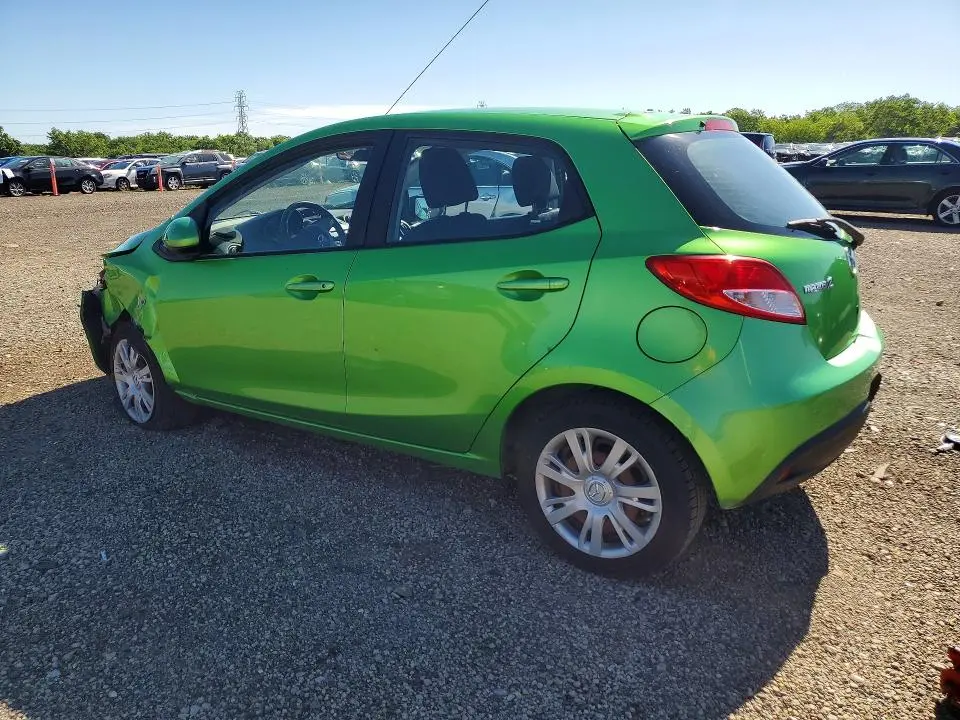2013 MAZDA MAZDA2   