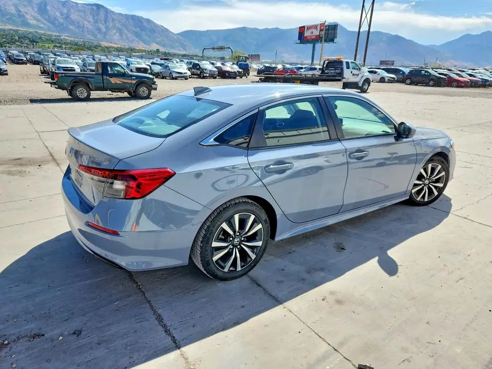 2024 HONDA CIVIC EX  