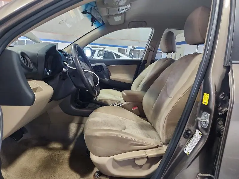 2010 TOYOTA RAV4 BASE  