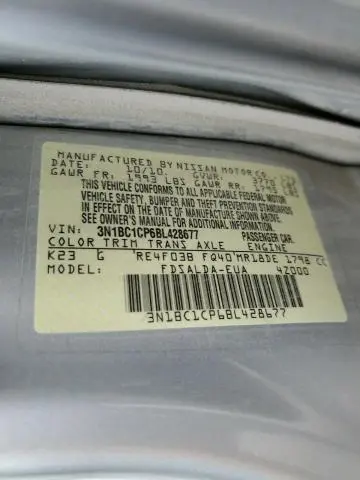 2011 NISSAN VERSA S  