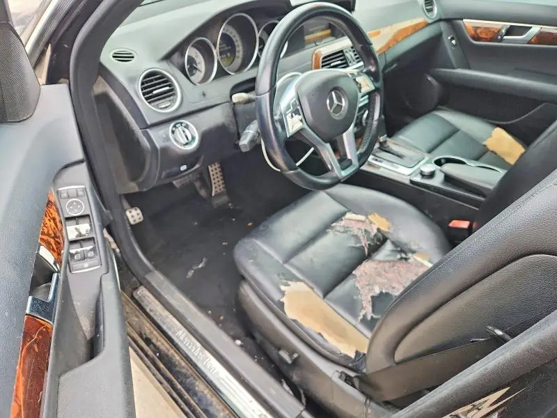 2012 MERCEDES-BENZ C 250  