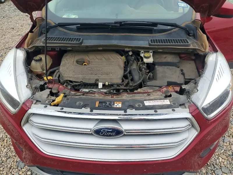 2018 FORD ESCAPE SE  