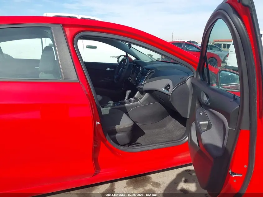 2019 CHEVROLET CRUZE LS