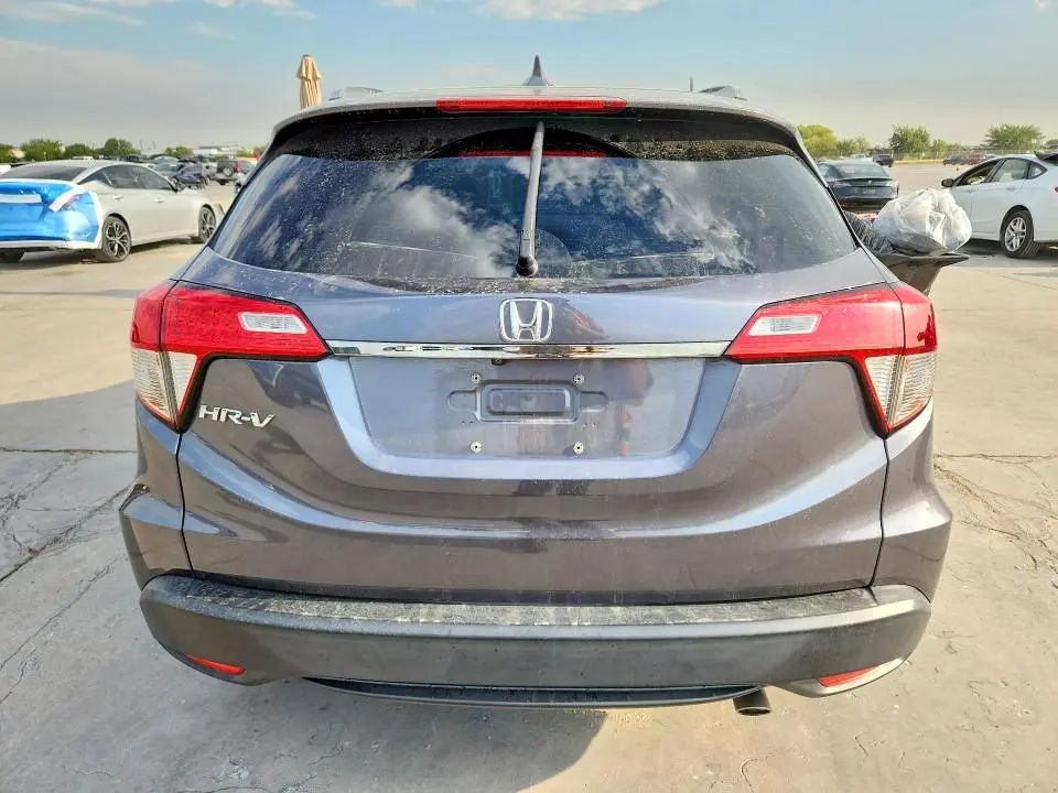 2022 HONDA HR-V EX  