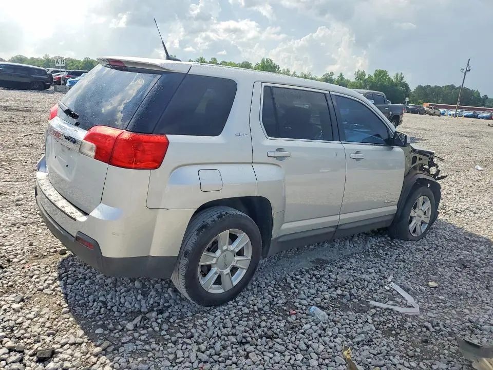 2013 GMC TERRAIN SLE  