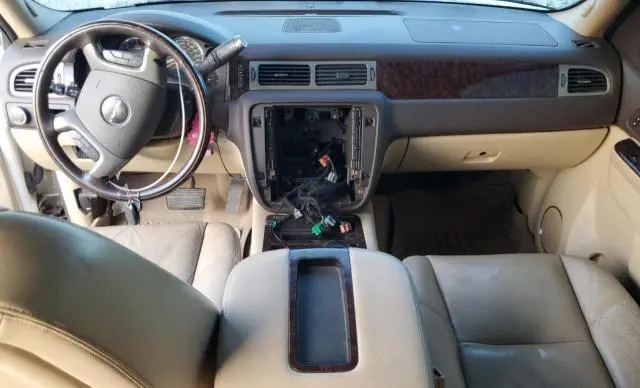 2011 GMC YUKON DENALI  