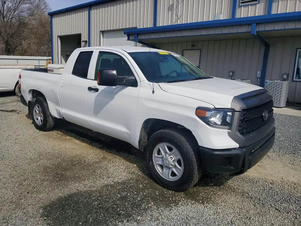 2019 TOYOTA TUNDRA SR  