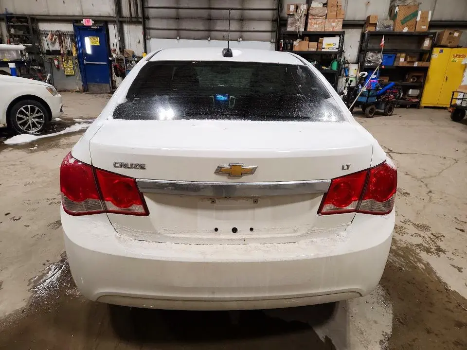 2015 CHEVROLET CRUZE LT  