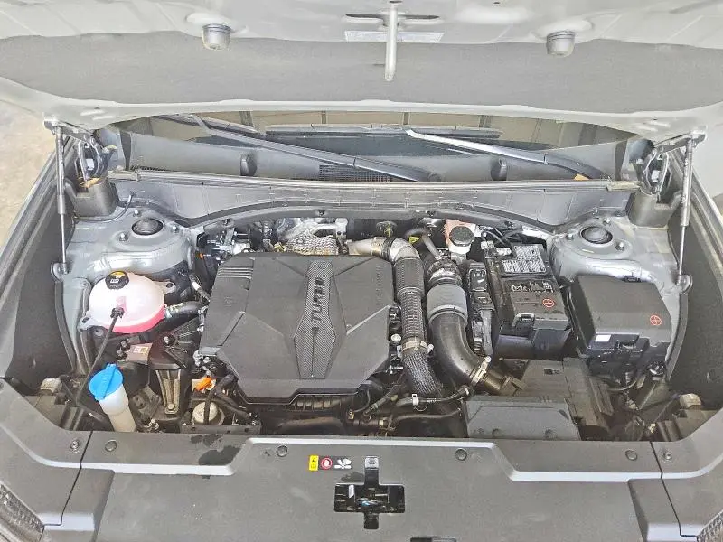 2025 HYUNDAI SANTA FE SE  