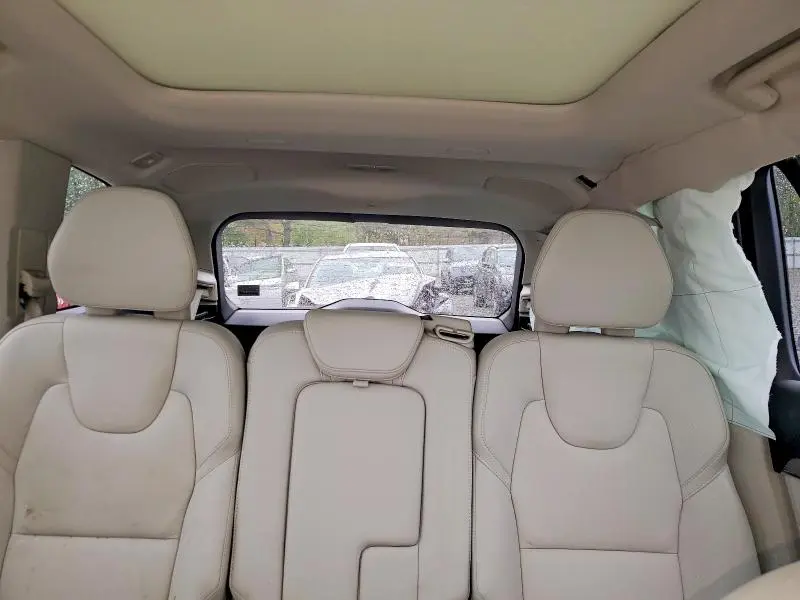 2023 VOLVO XC90 PLUS  