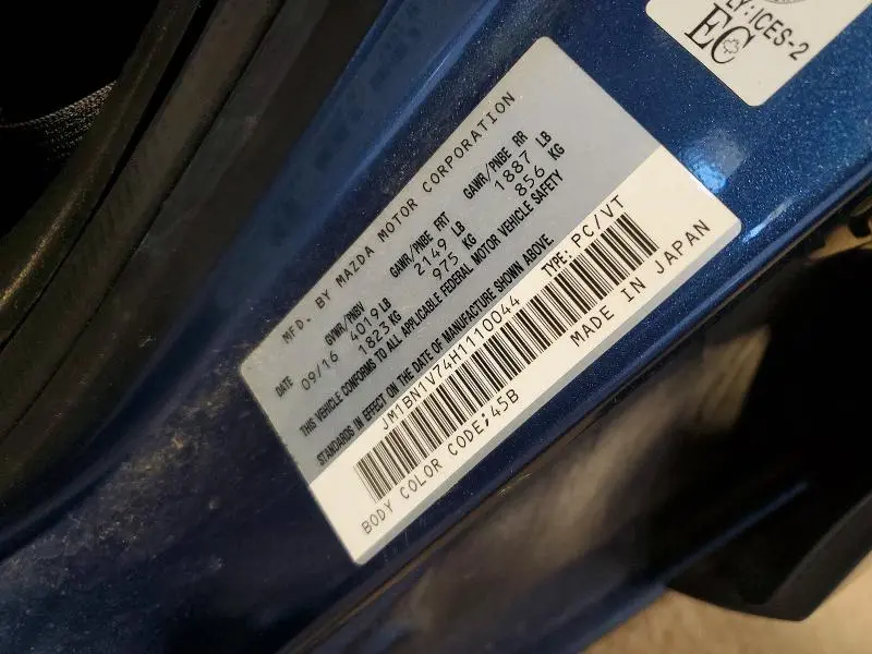 2017 MAZDA 3 TOURING  