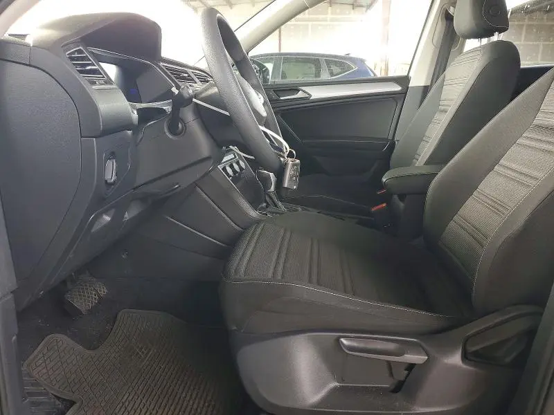 2022 VOLKSWAGEN TIGUAN S  