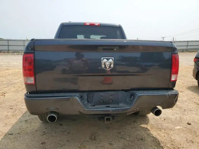 2014 RAM 1500 ST  