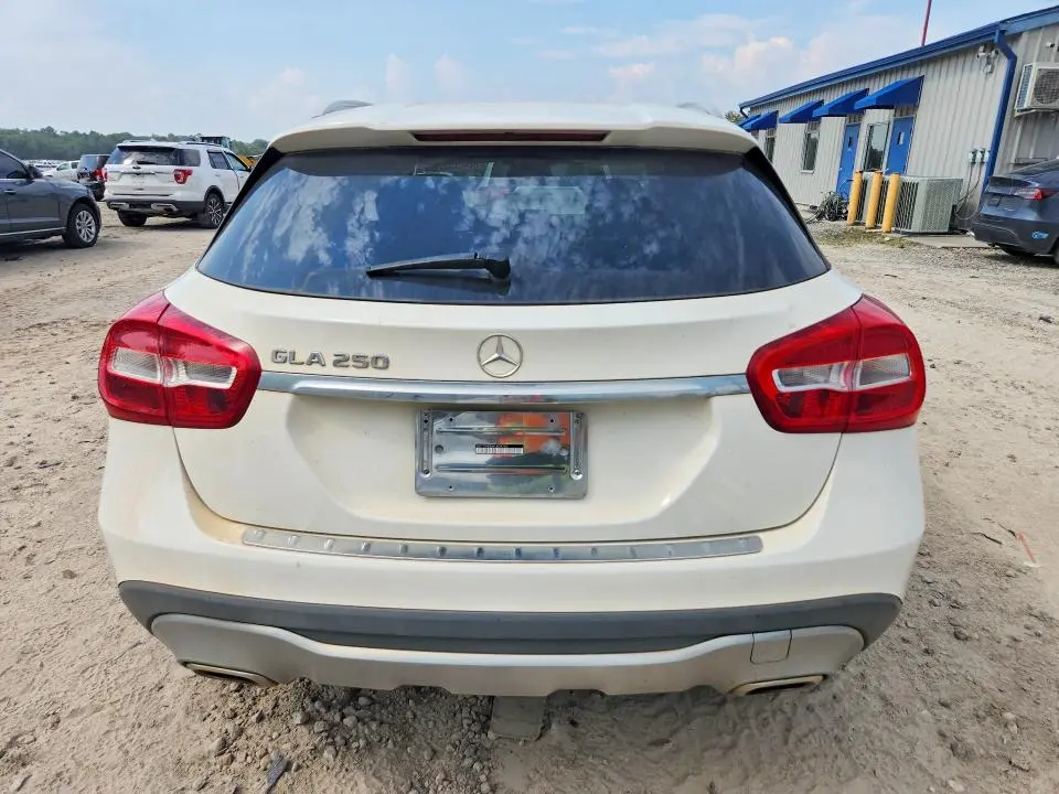 2019 MERCEDES-BENZ GLA 250  