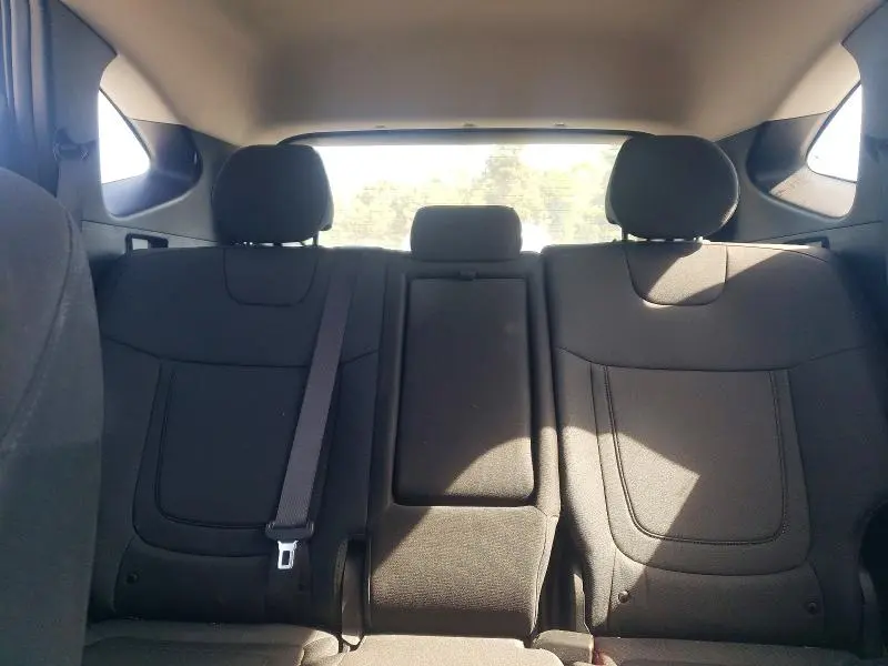 2023 HYUNDAI TUCSON SE  