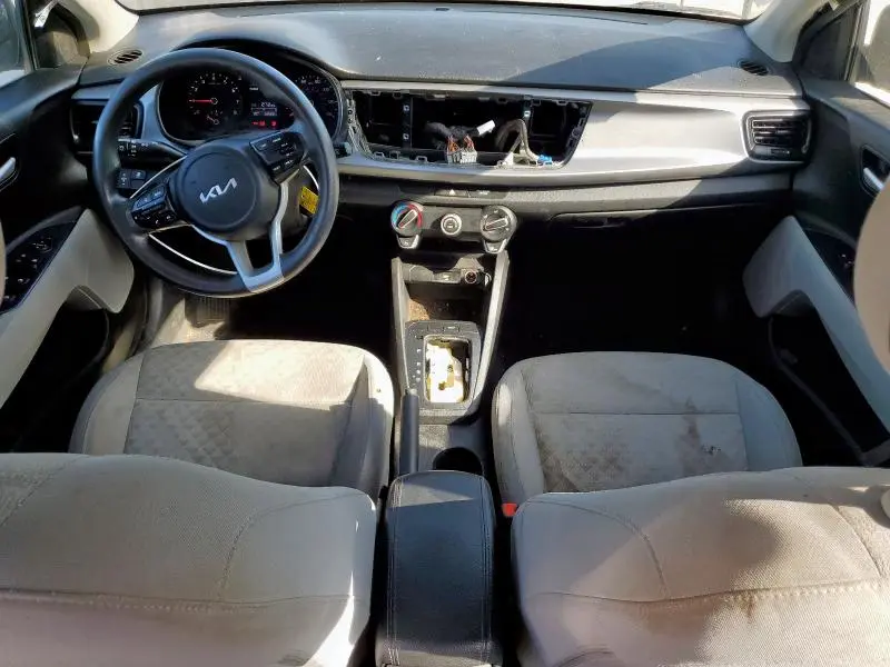 2022 KIA RIO LX  