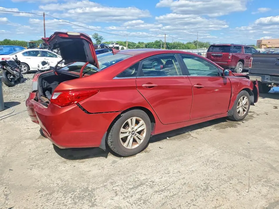 2012 HYUNDAI SONATA GLS  