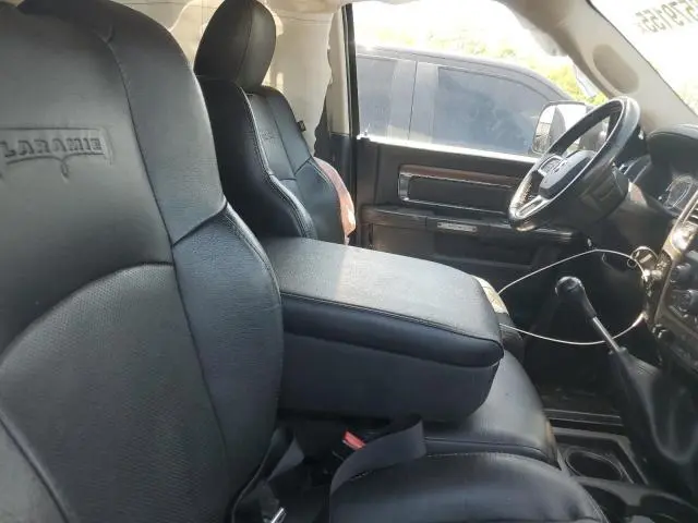 2016 RAM 3500 LARAMIE  