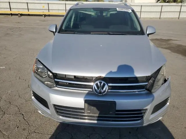 2012 VOLKSWAGEN TOUAREG V6  