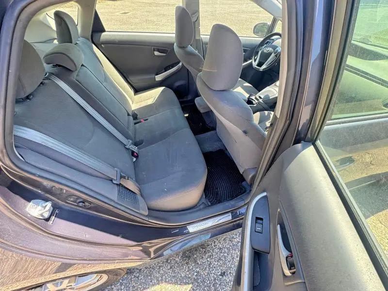 2011 TOYOTA PRIUS TWO  