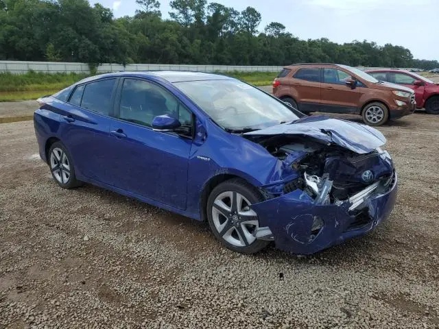 2017 TOYOTA PRIUS   
