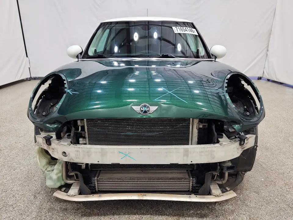 2015 MINI COOPER   