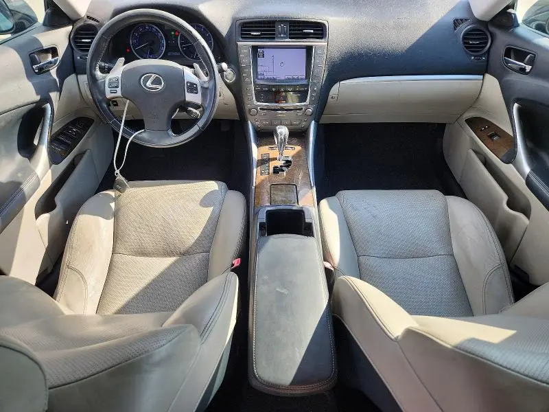 2011 LEXUS IS 350  