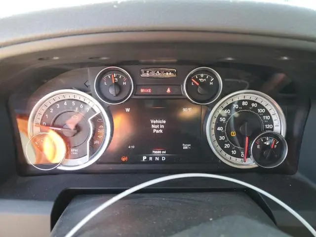2016 RAM 1500 SLT  