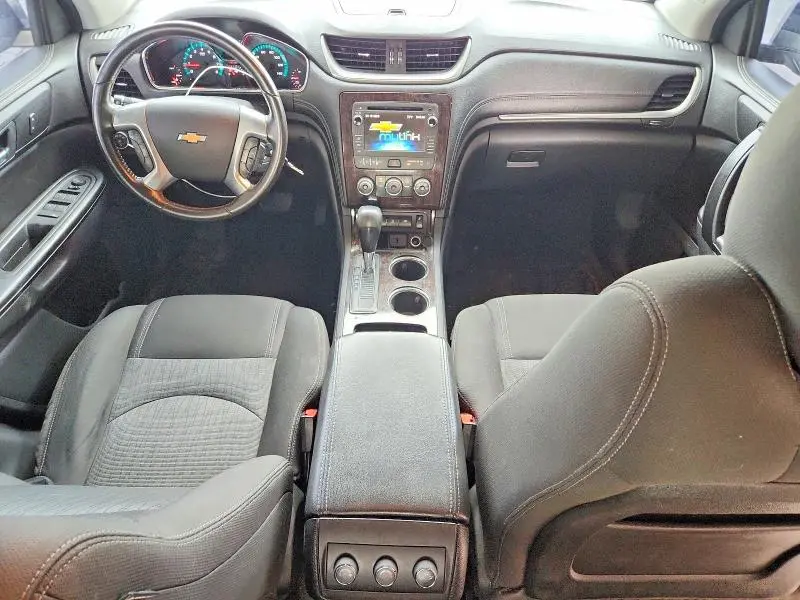 2015 CHEVROLET TRAVERSE LT  
