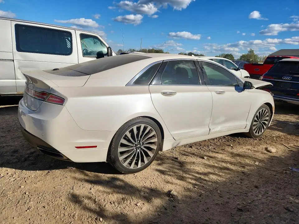 2013 LINCOLN MKZ   