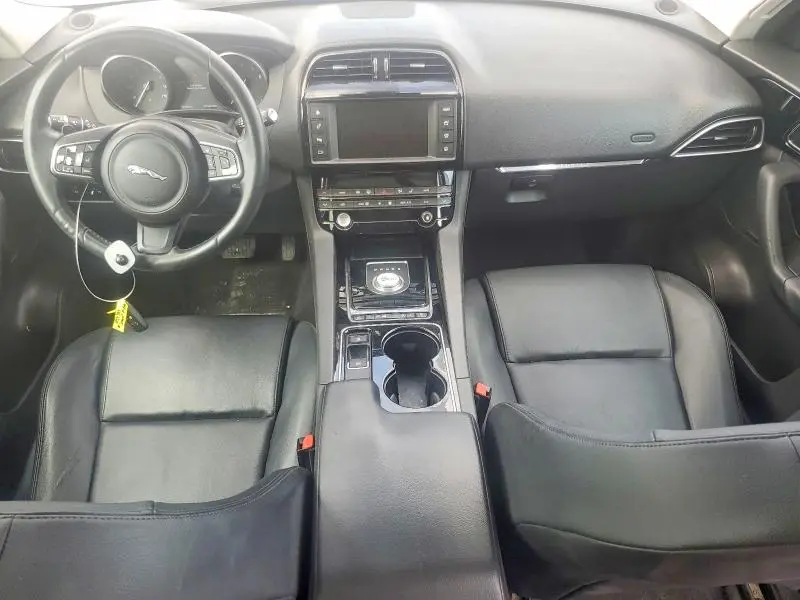 2017 JAGUAR F-PACE PREMIUM  