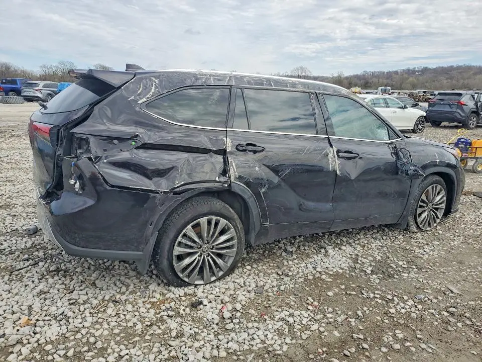 2020 TOYOTA HIGHLANDER PLATINUM  