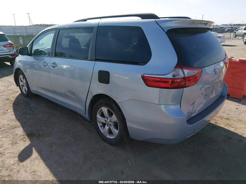 2015 TOYOTA SIENNA LE 8 PASSENGER