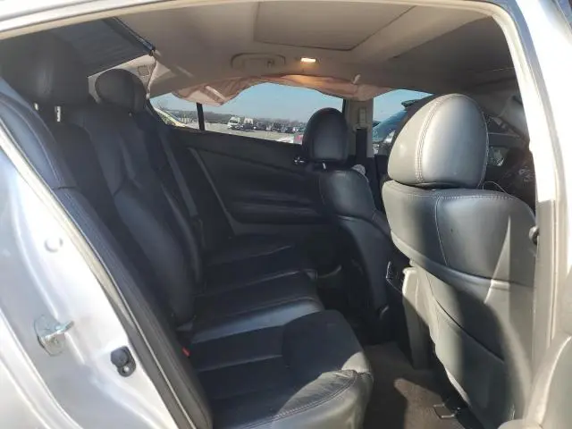 2011 NISSAN MAXIMA S  