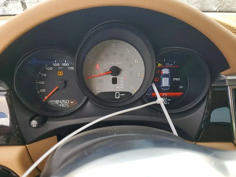2015 PORSCHE MACAN S  