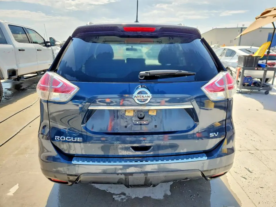 2015 NISSAN ROGUE SV  