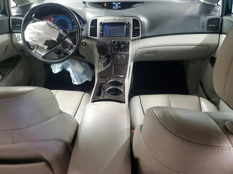 2013 TOYOTA VENZA XLE  