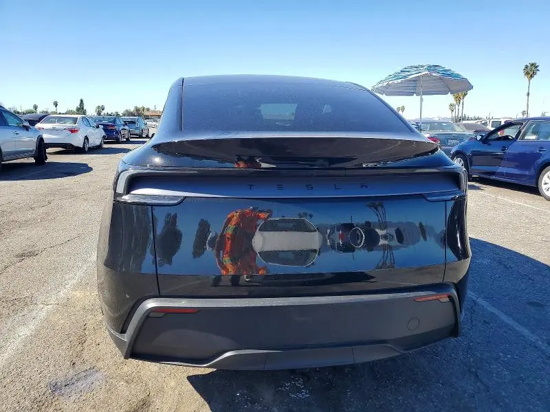 2026 TESLA MODEL Y   
