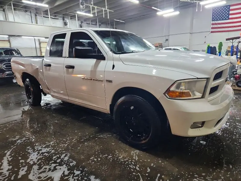 2012 DODGE RAM 1500 ST  