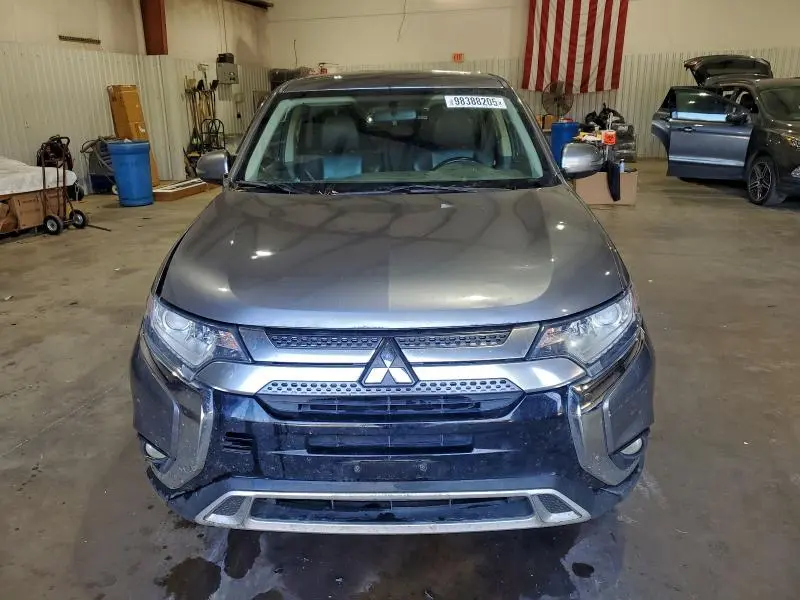 2019 MITSUBISHI OUTLANDER SE  