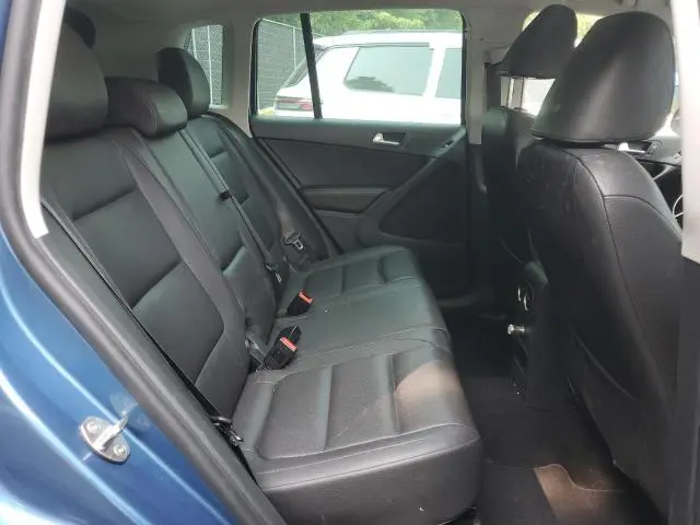 2017 VOLKSWAGEN TIGUAN WOLFSBURG  